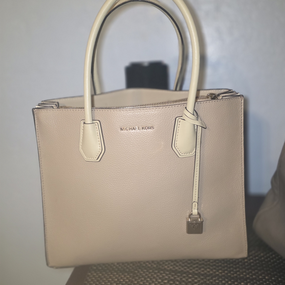 Michael Kors Cream Satchel Bag